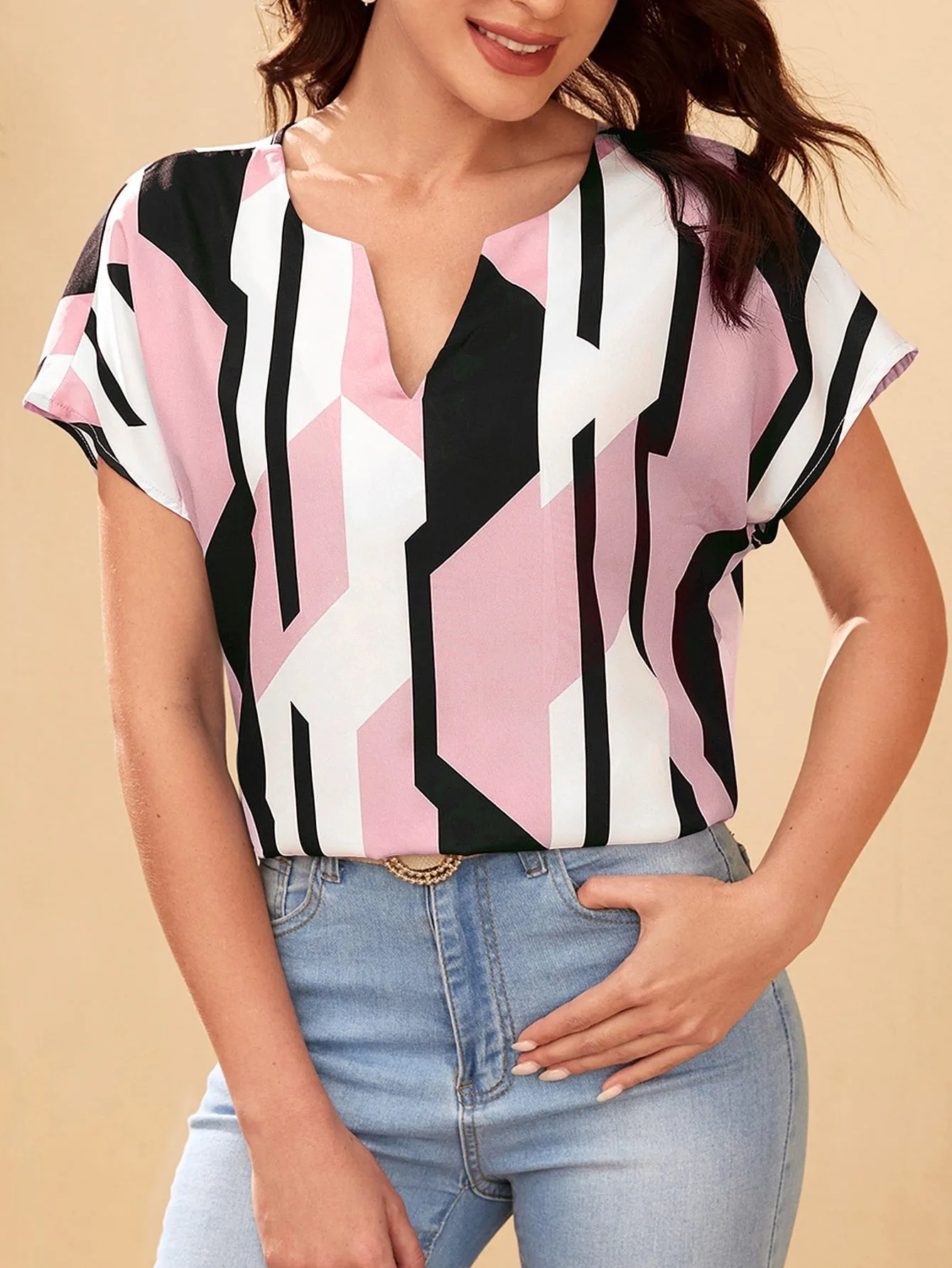 Classy V Neck Geometric Print Crepe Top