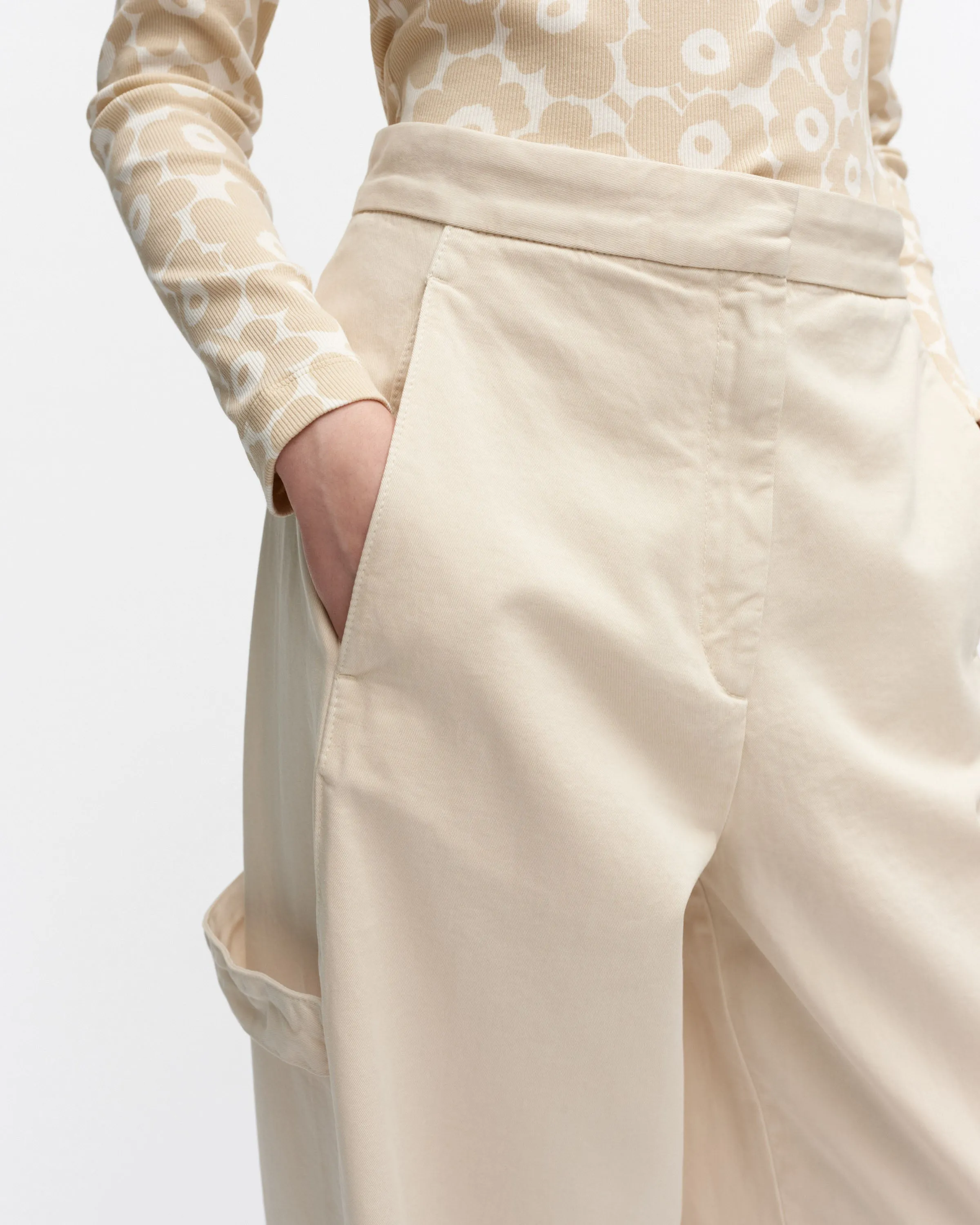 Funktio Solid Cotton Trousers