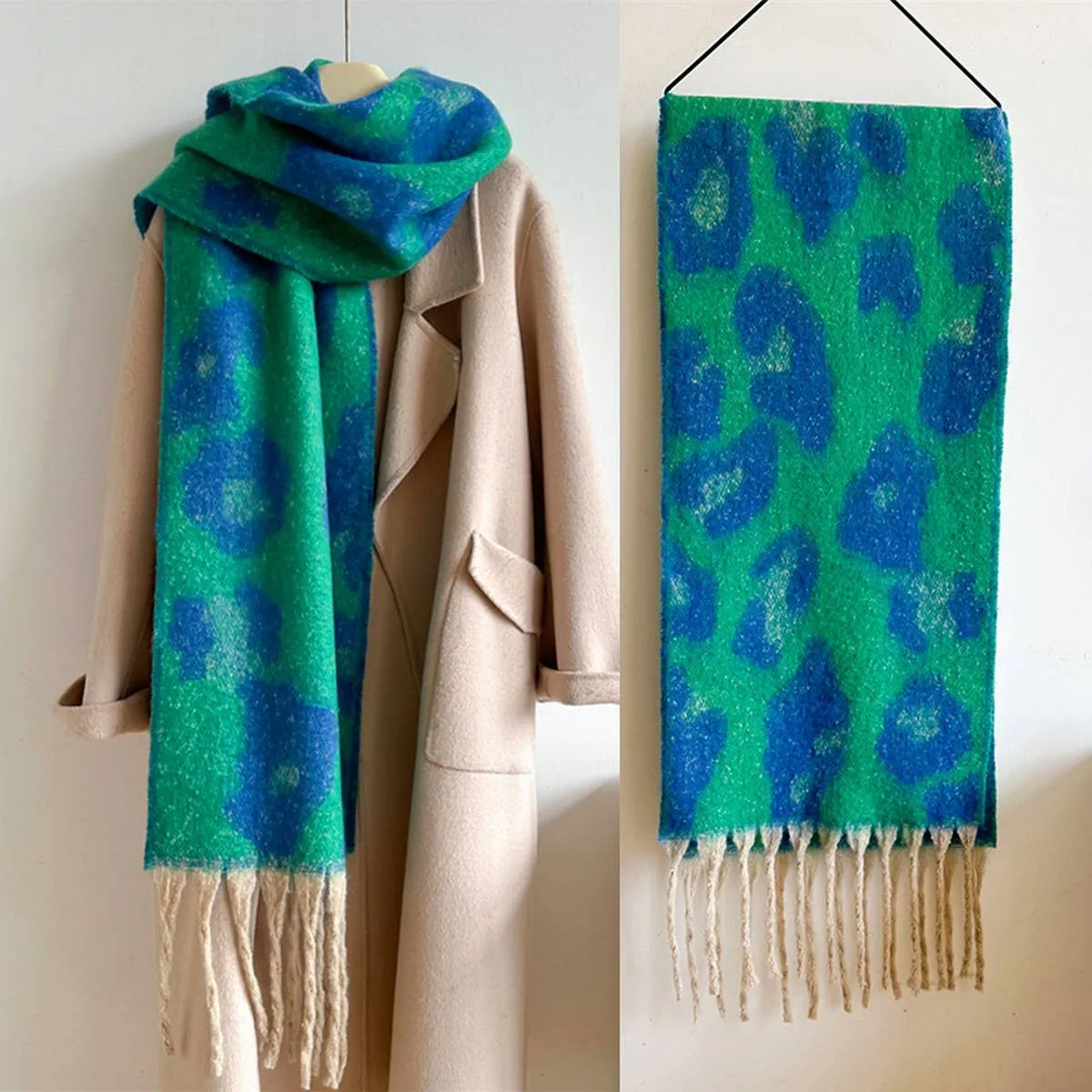 Leopard Jacquard Scarf - Green