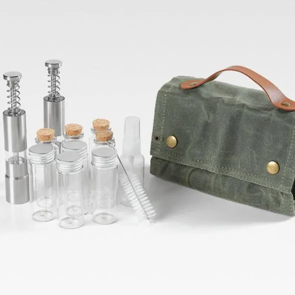 Portable Outdoor Condiment Bottle Set