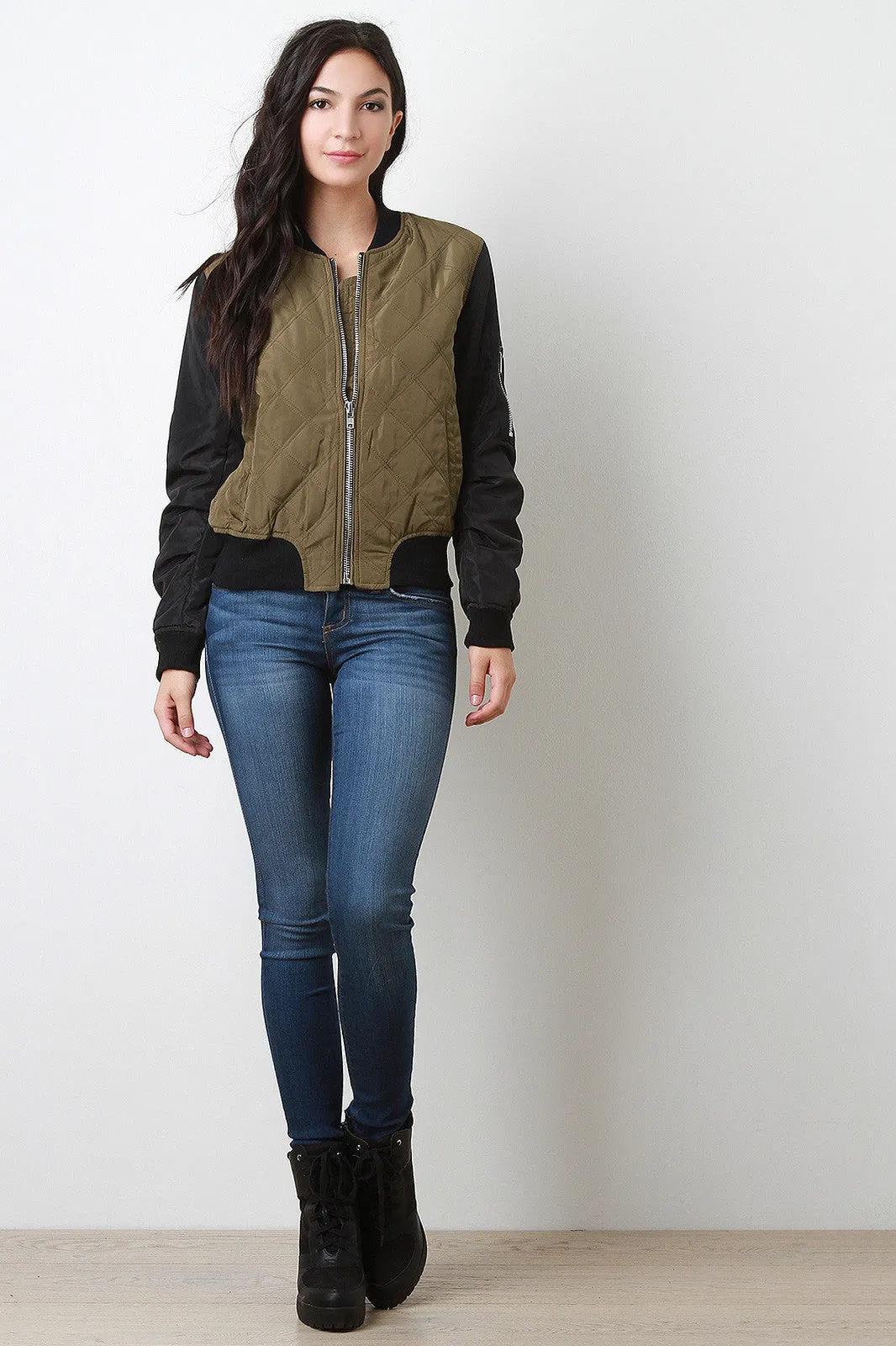 Quilted Zipped Up Bomber Puffer Jacket