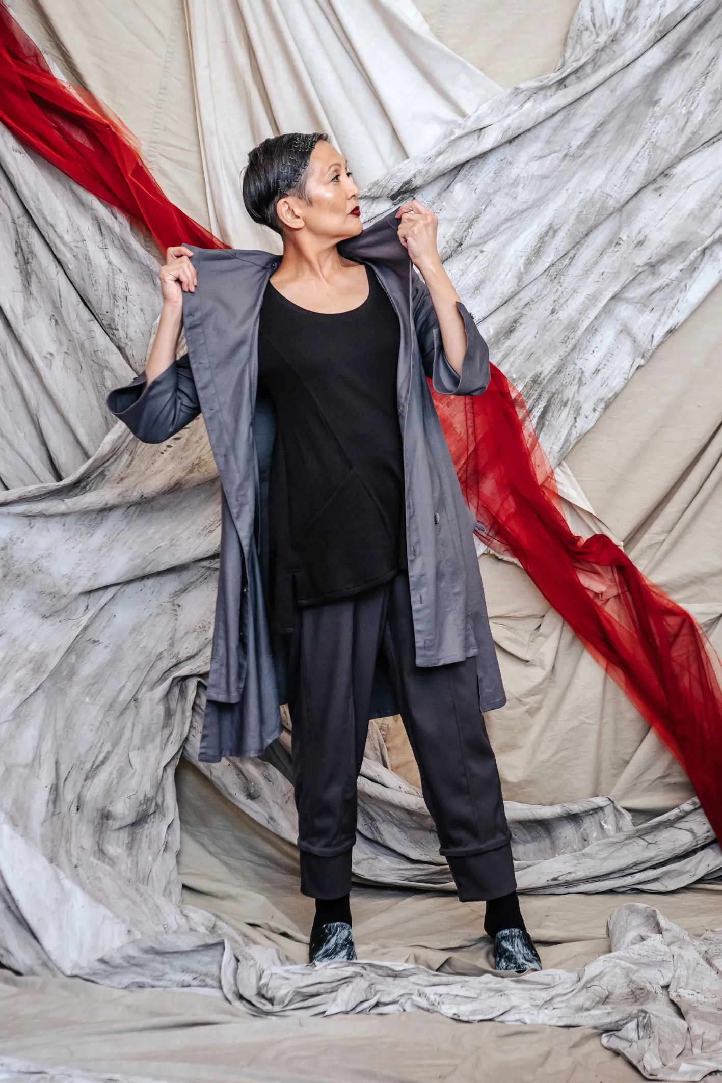 SL22 EMORI COWL DRAPE SHIRT - PEWTER