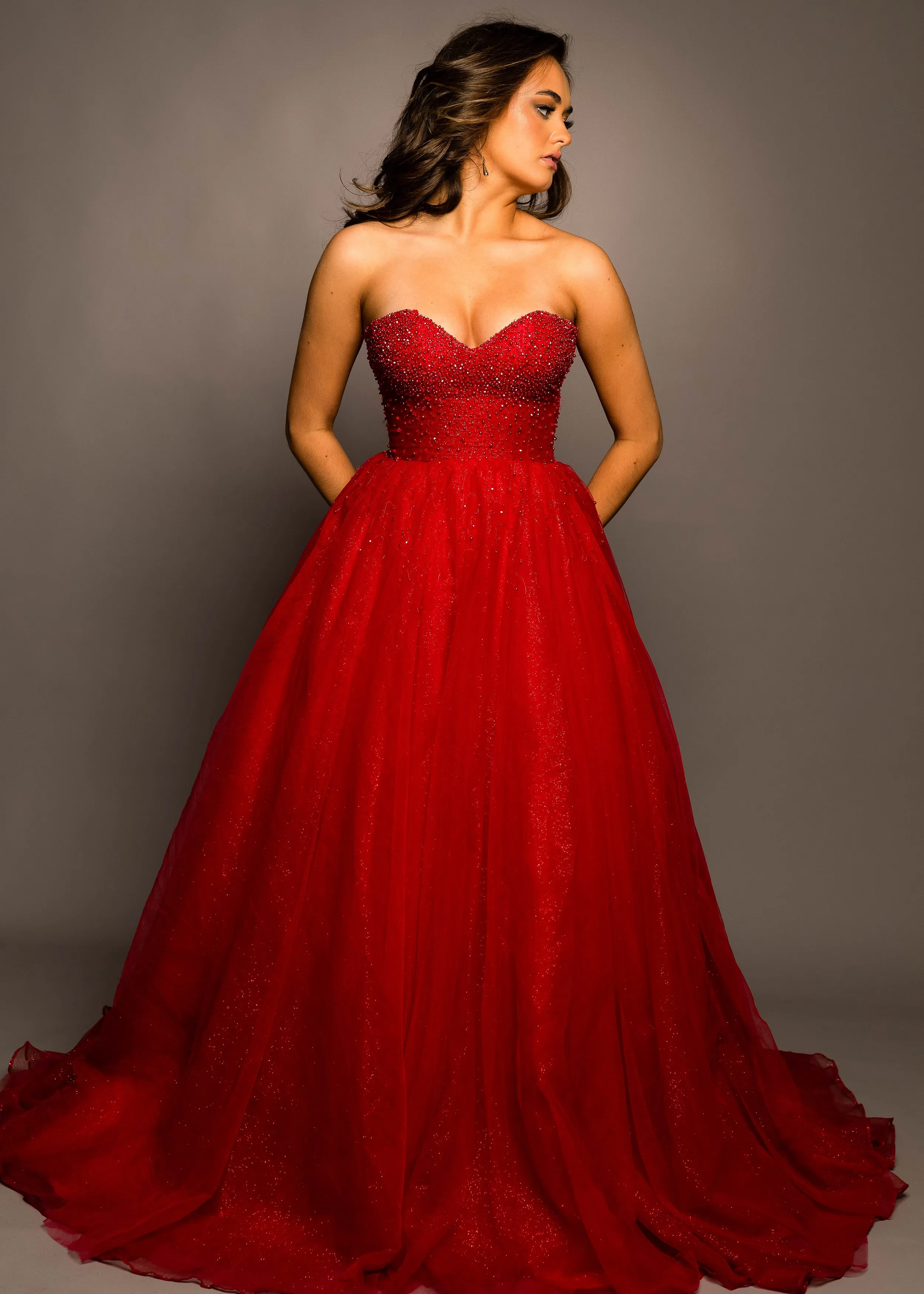 Sparkling dark red tulle dress with beaded top