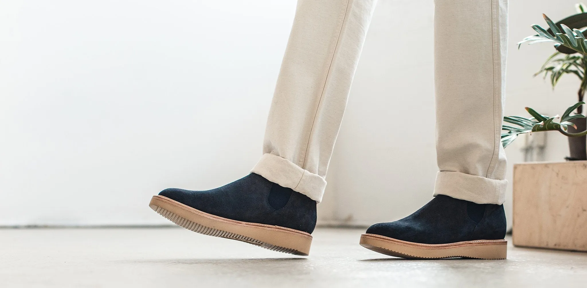 The Ranch Low in Weatherproof Navy Suede